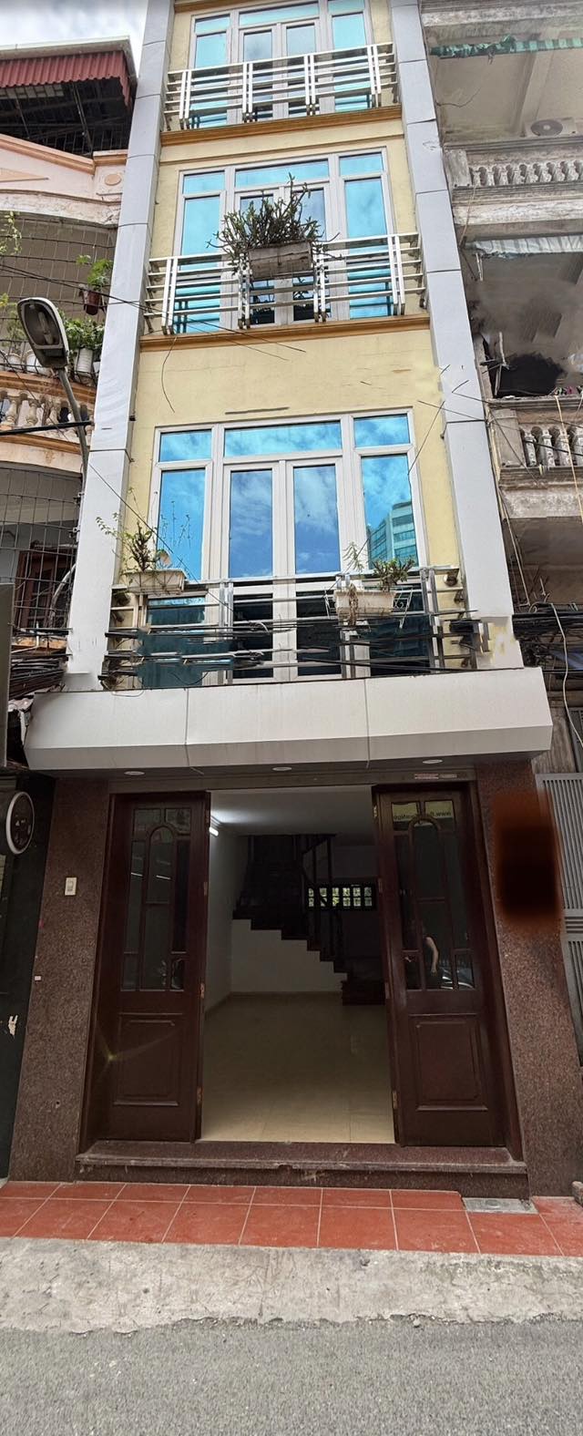 Phải thật nhanh Mặt Phố Thanh Xuân Spa, Salon, VP cty 50m2 x 5 tầng, 6PN, 20 Triệu - Ảnh chính